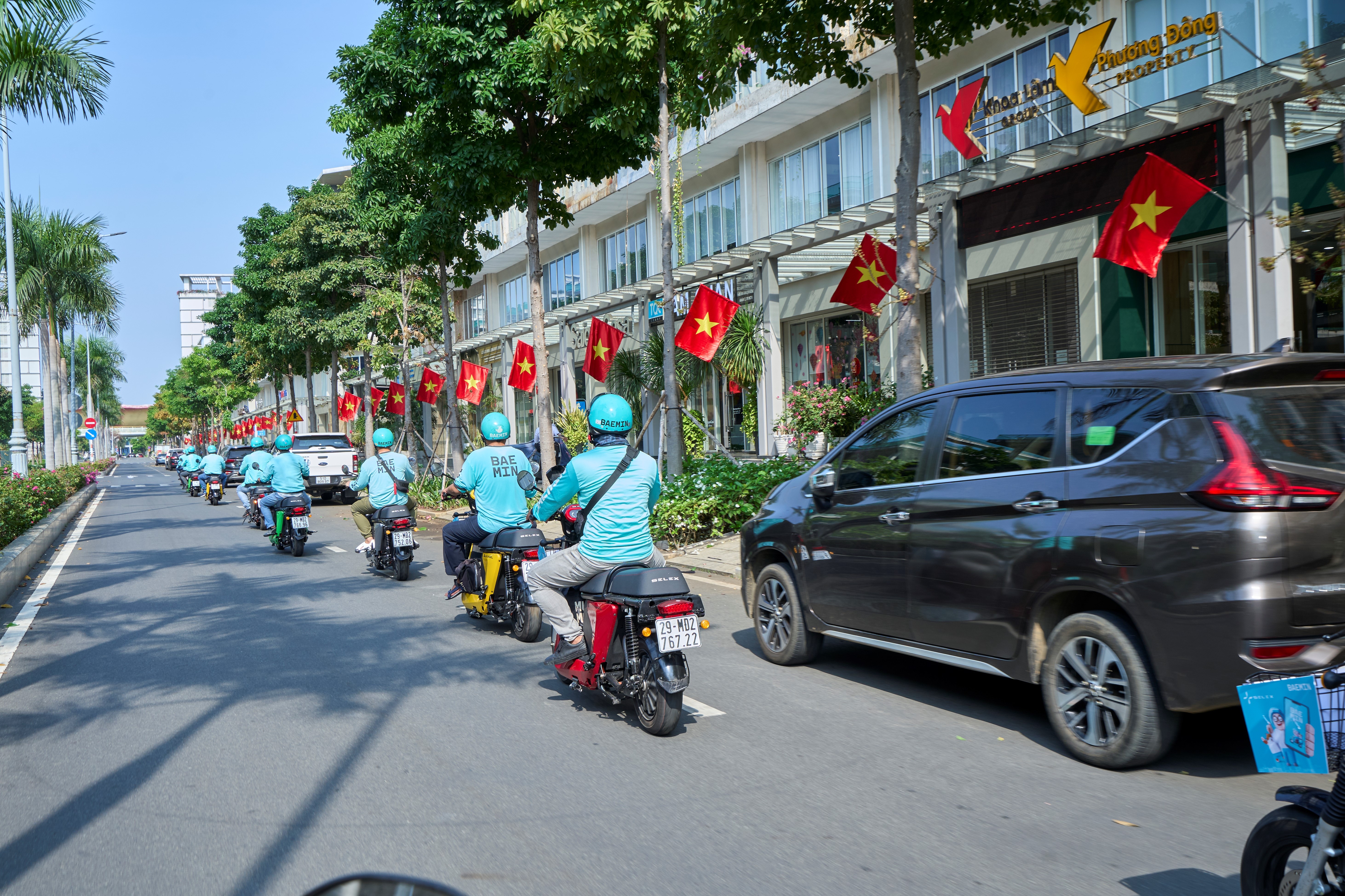 taxi dien thinh hanh anh 1