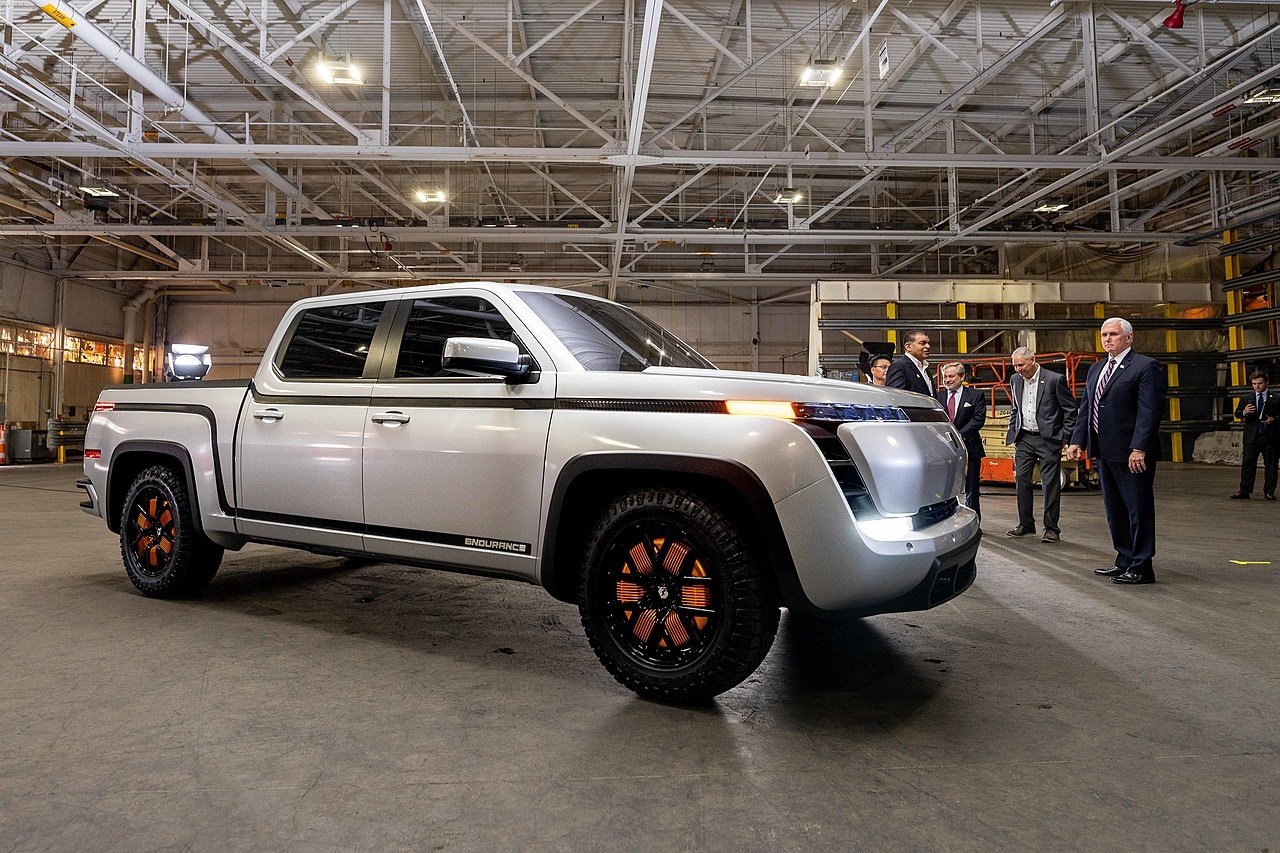 Mot cong ty xe dien doa pha san neu khong duoc dau tu hinh anh