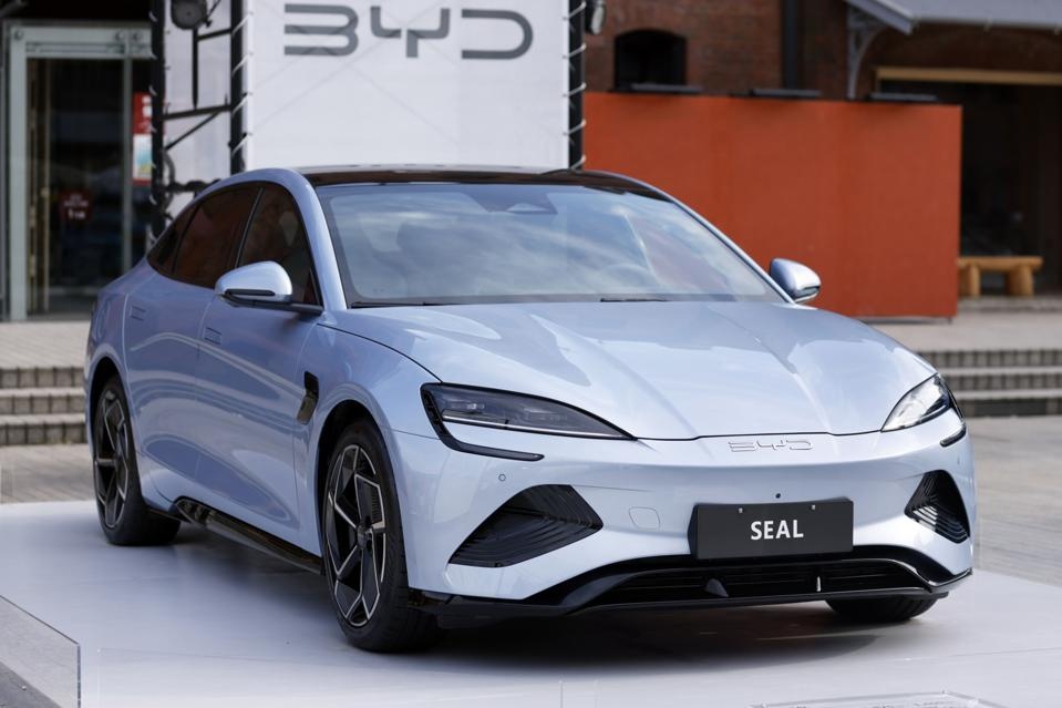 Hang oto dien lon nhat Trung Quoc muon san xuat xe tai Viet Nam hinh anh