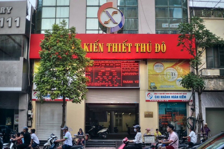 Xo so Kien thiet Thu do ca nam lai chua day 10 ty dong hinh anh