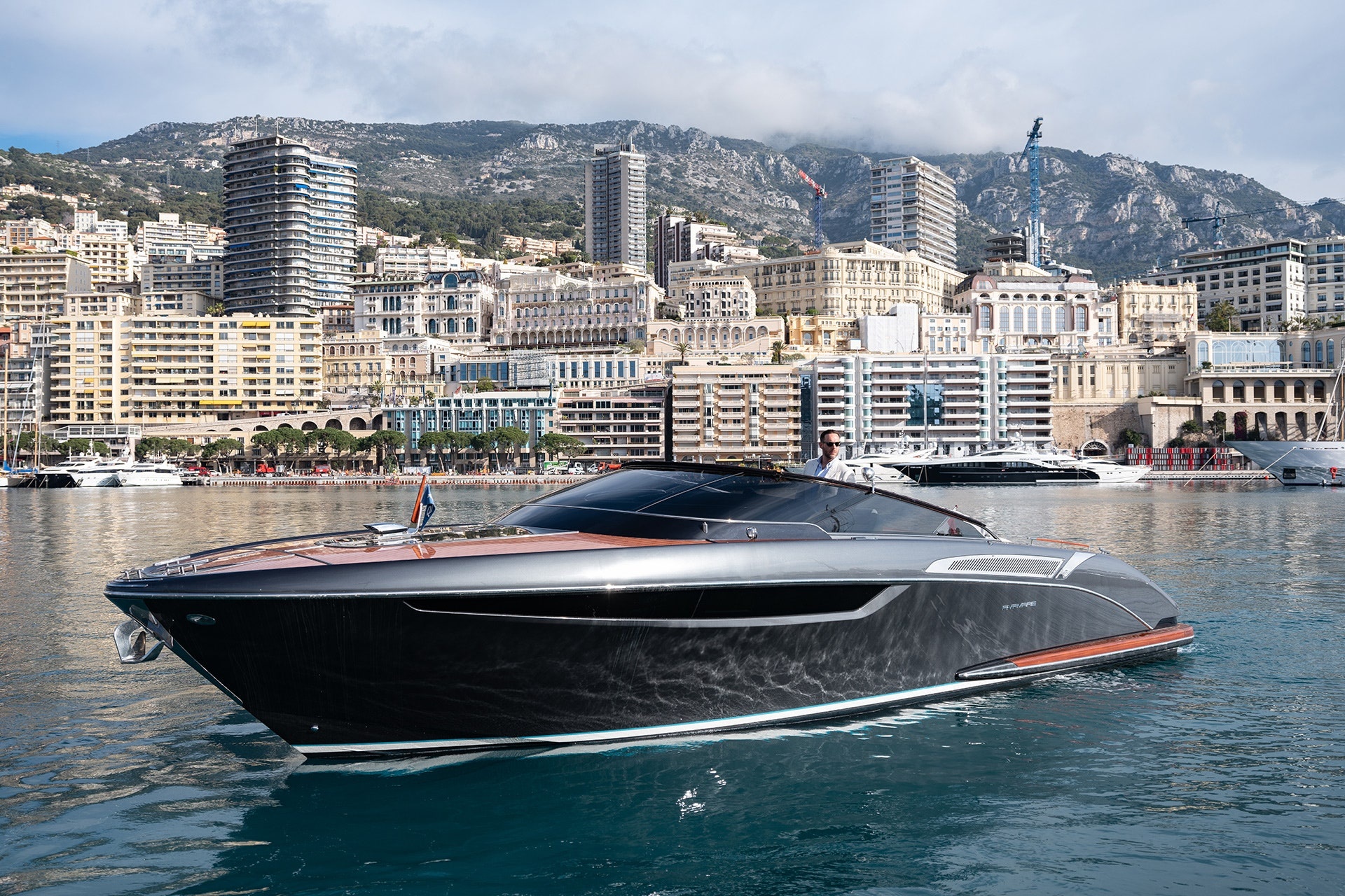 Nguoi so huu 1.000 ty USD co the xuat hien trong thap ky toi hinh anh