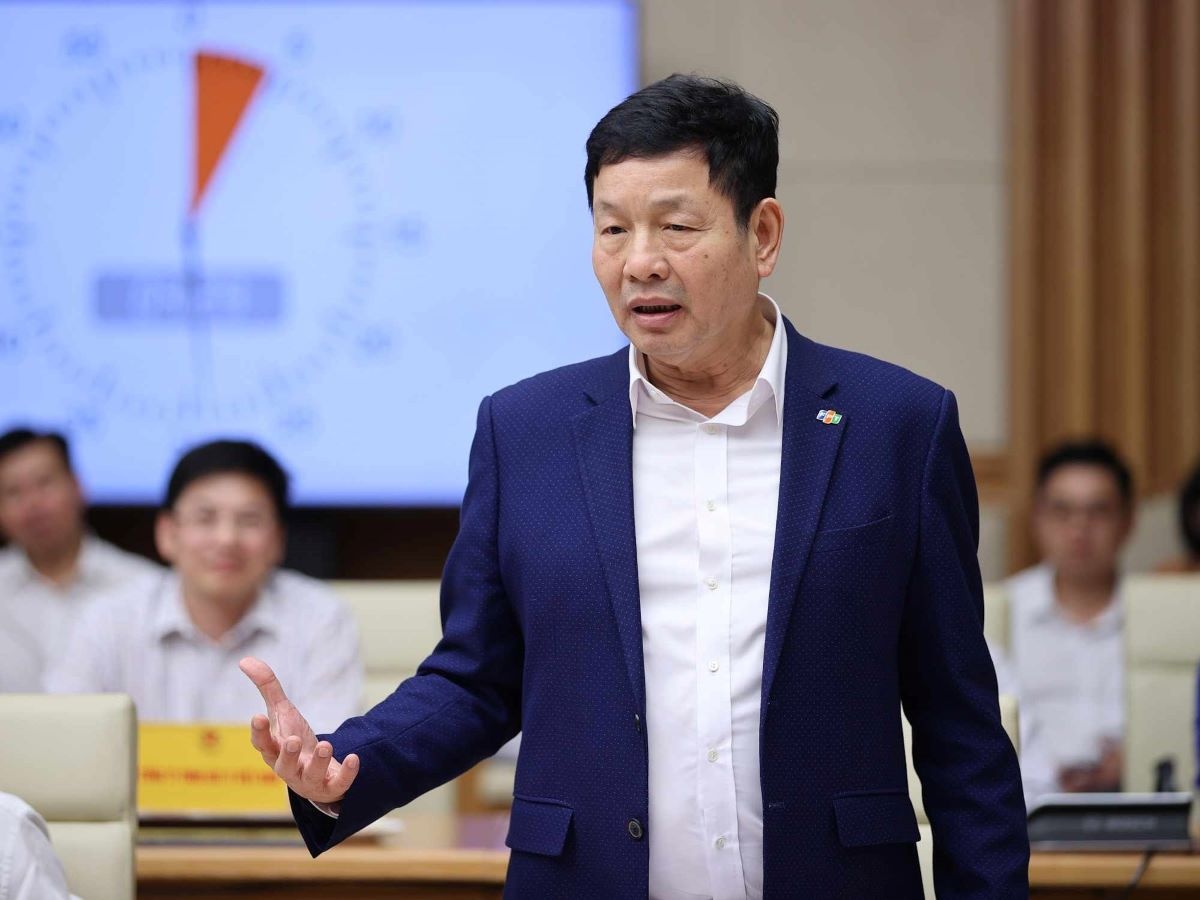 Co phieu FPT quay dau, ong Truong Gia Binh mat nua nghin ty sau 2 ngay hinh anh