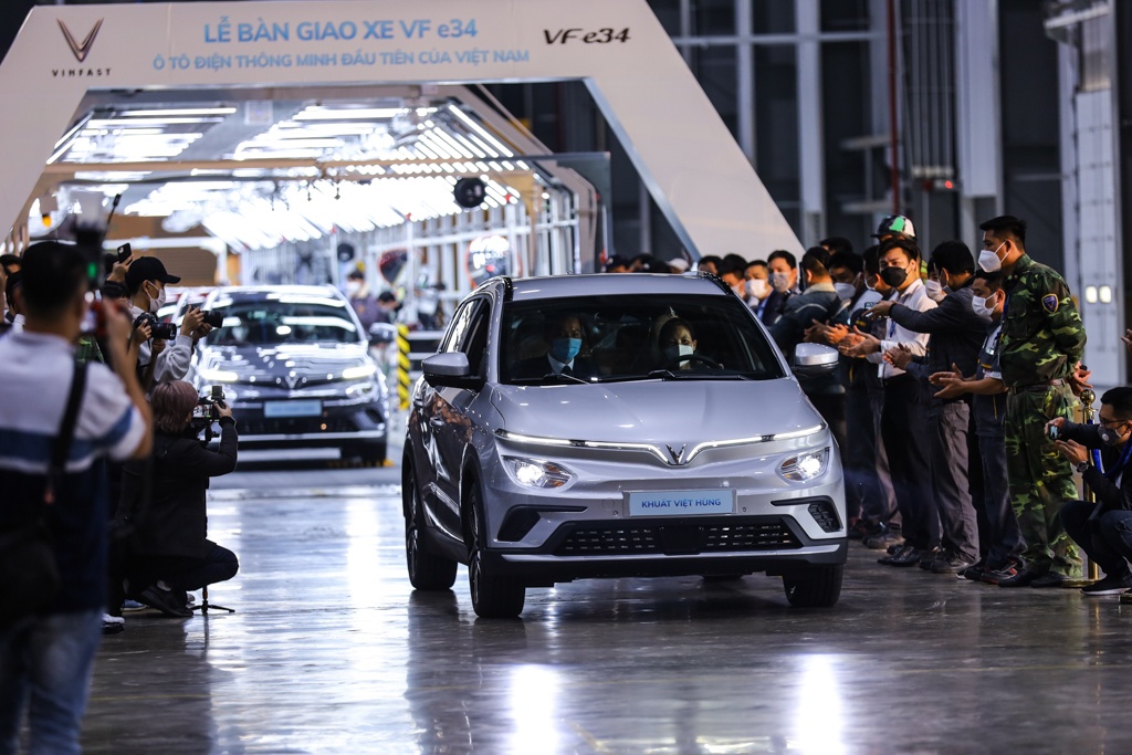 VinFast thu hon 7.000 ty dong quy I hinh anh