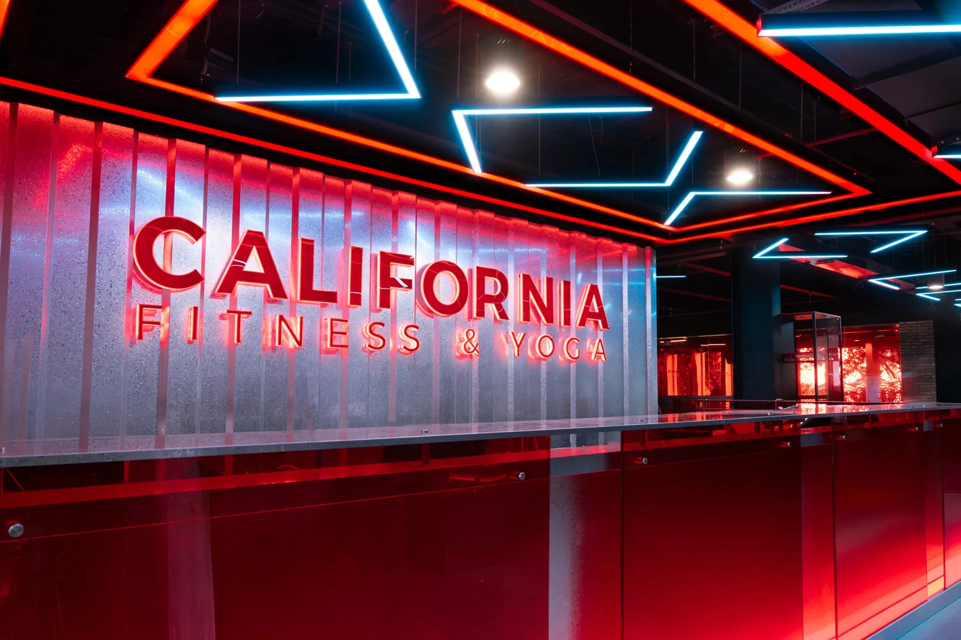 Chủ phòng gym California nói lý do đóng cửa 4 câu lạc bộ