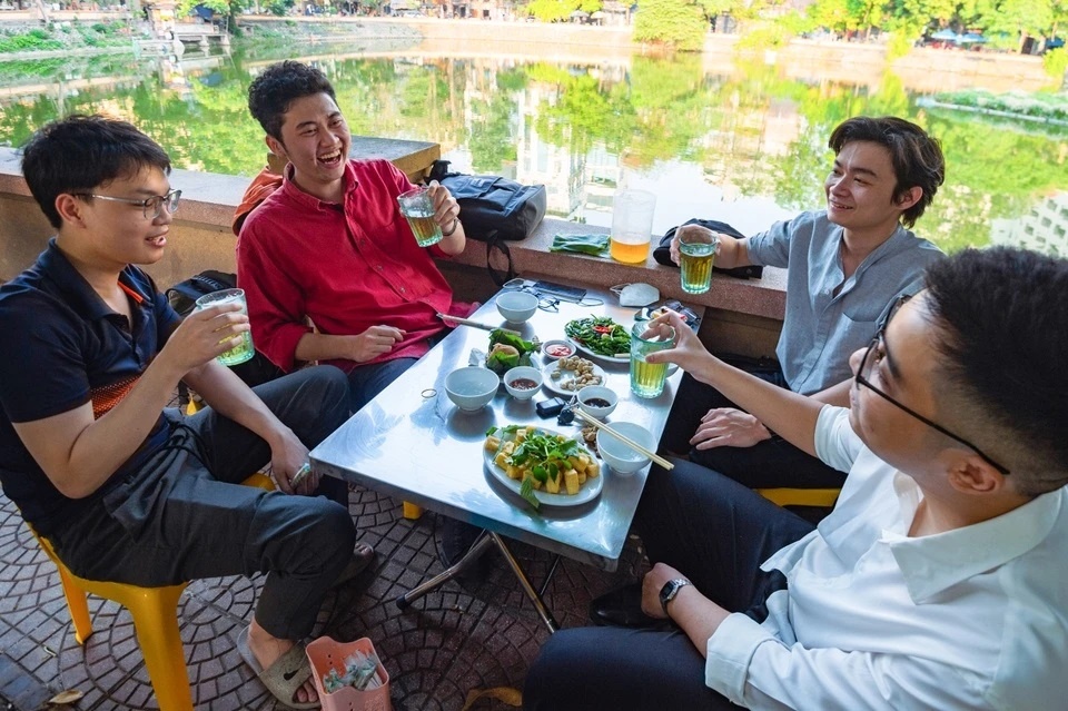 Nganh bia, ruou de xuat danh gia lai thue tieu thu dac biet hinh anh