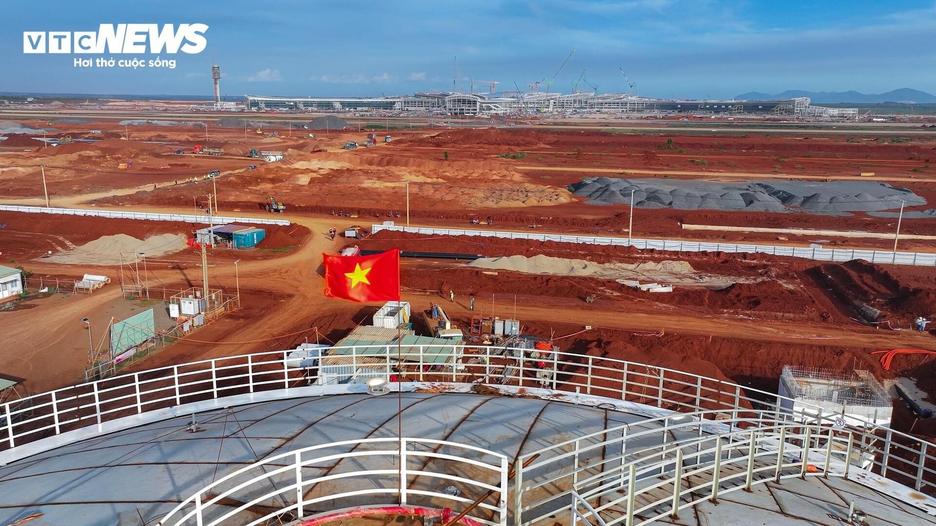 san bay long thanh anh 1