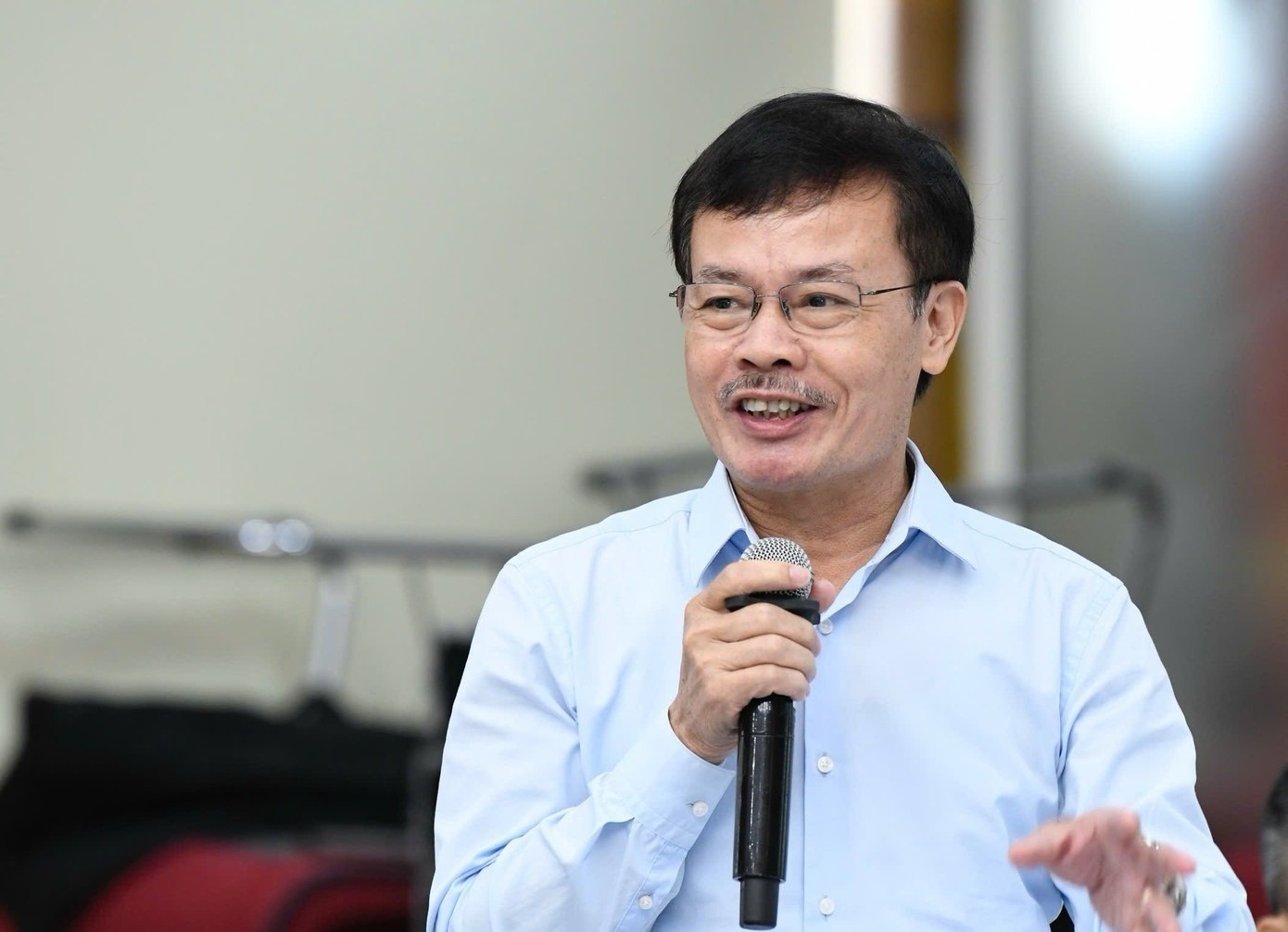 chan nuoi bo sua anh 1