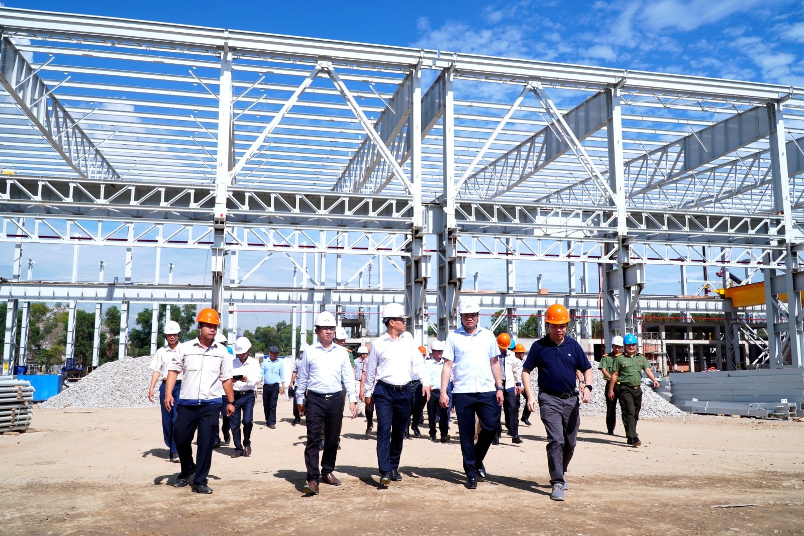 H&ograve;a Ph&aacute;t ảnh 1
