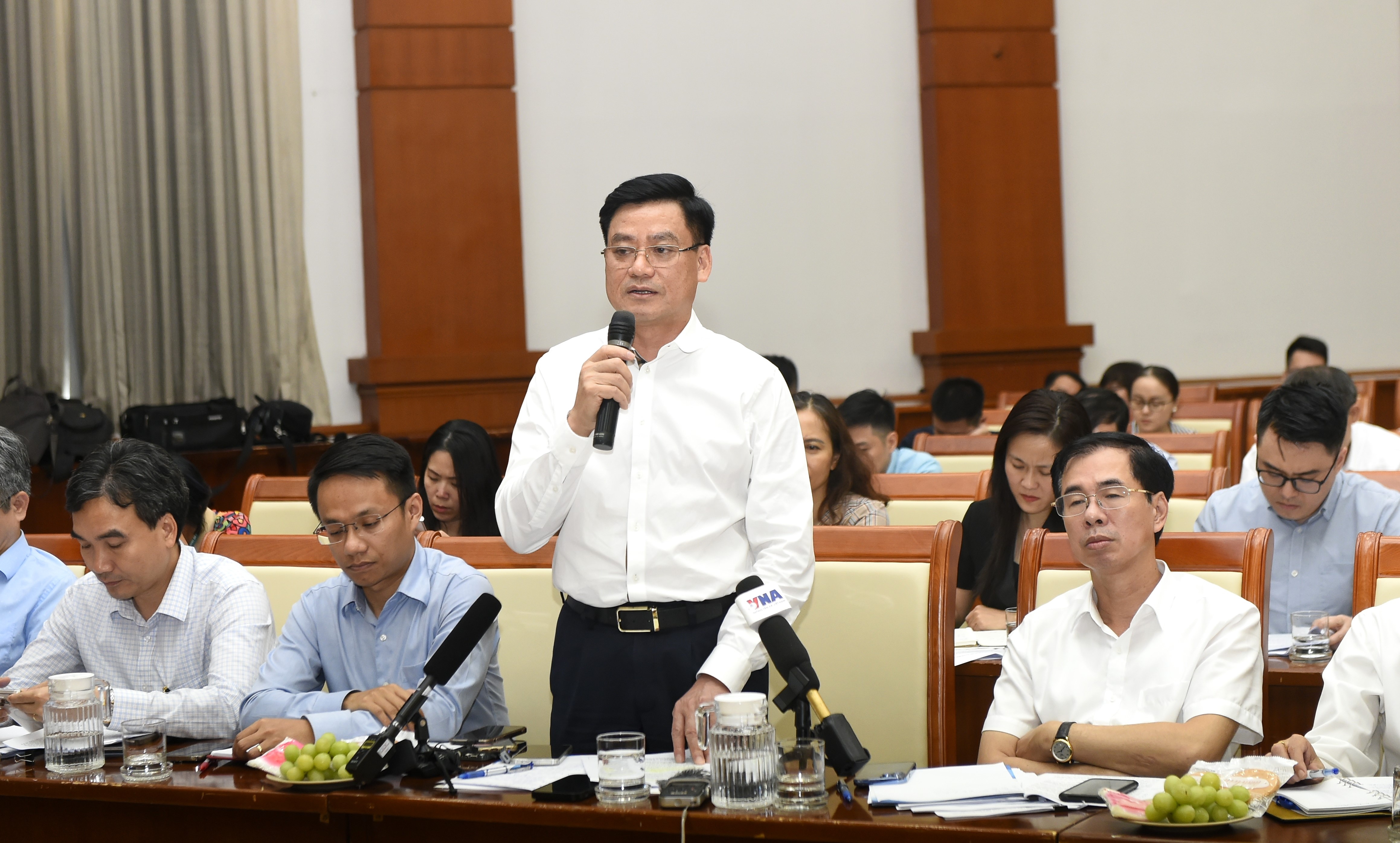 nang hang chung khoan anh 1