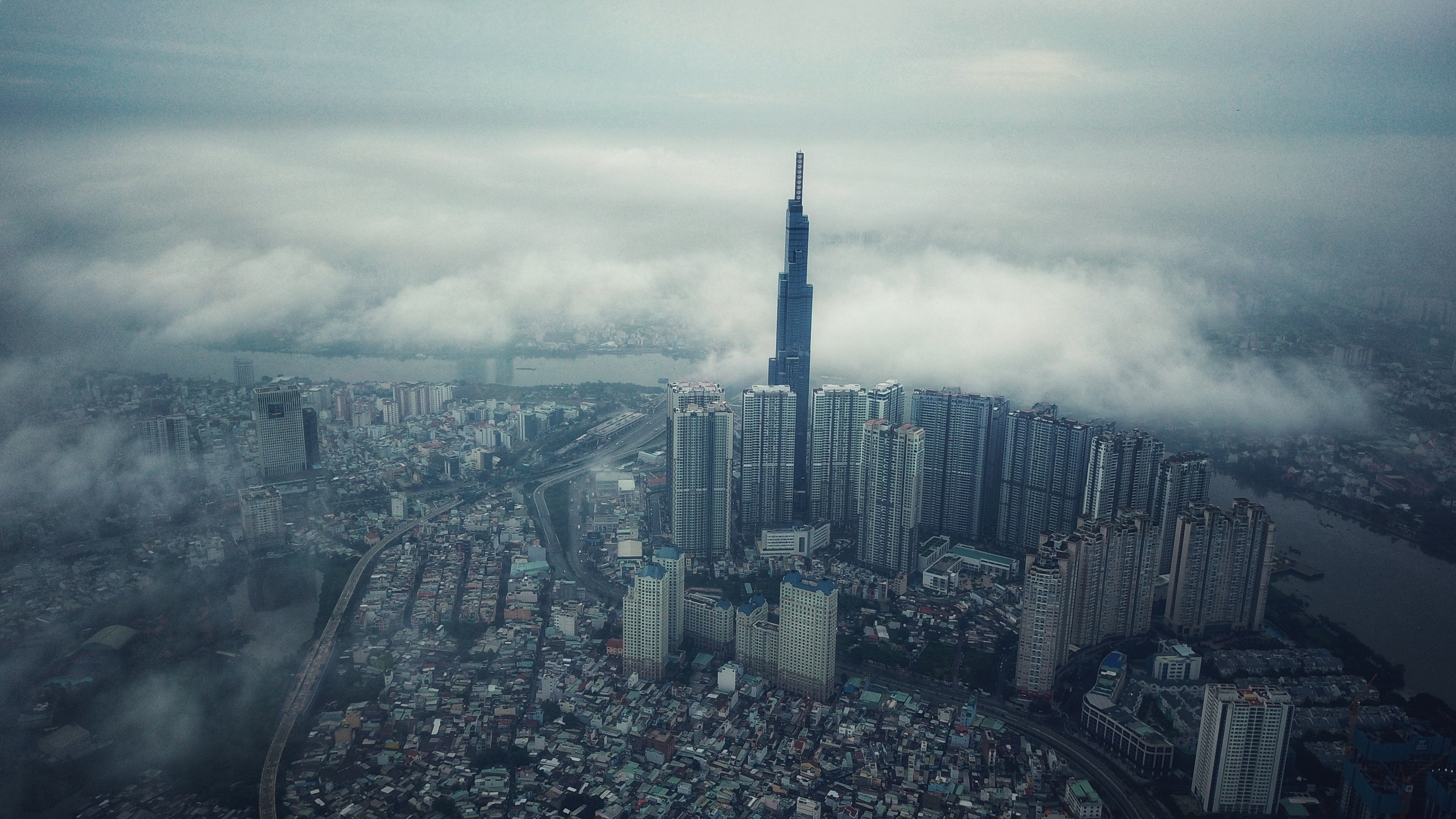 Co dong Vinhomes thong qua ke hoach mua lai 370 trieu co phieu hinh anh