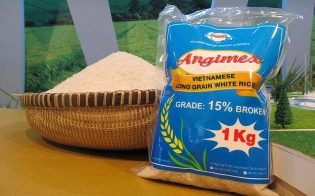 Co phieu 'vua gao' An Giang lao doc hinh anh