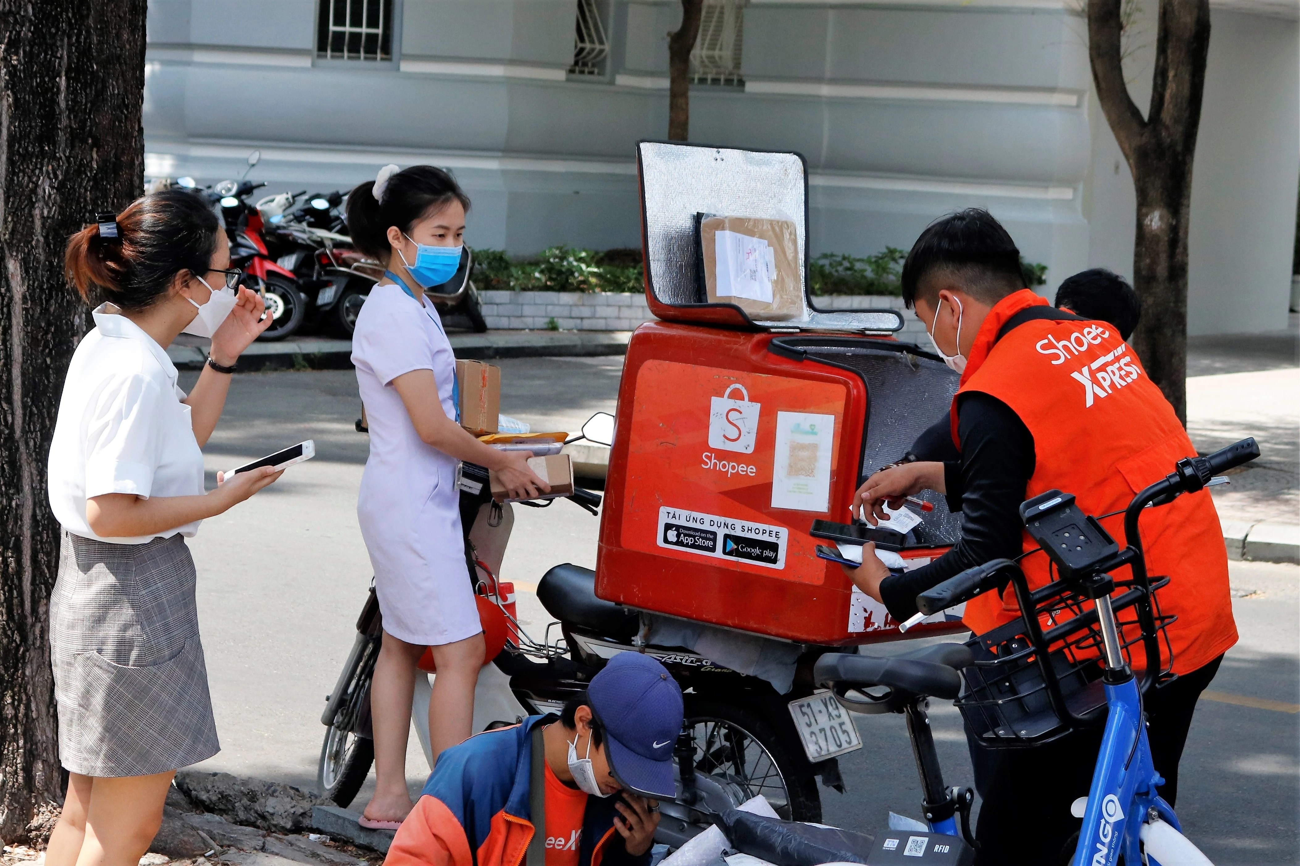 cong ty du lieu metric,  temu vao viet nam anh 1