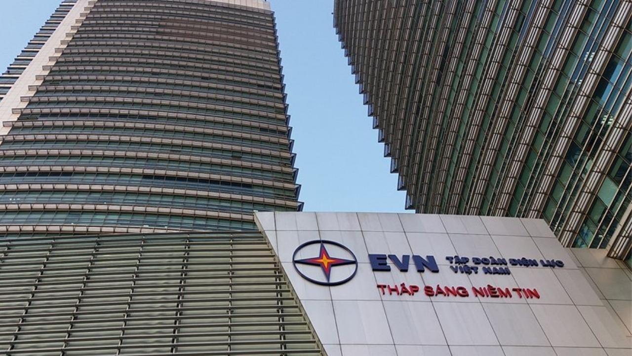 EVN noi gi ve de xuat tinh du chi phi san xuat dien vao gia ban? hinh anh