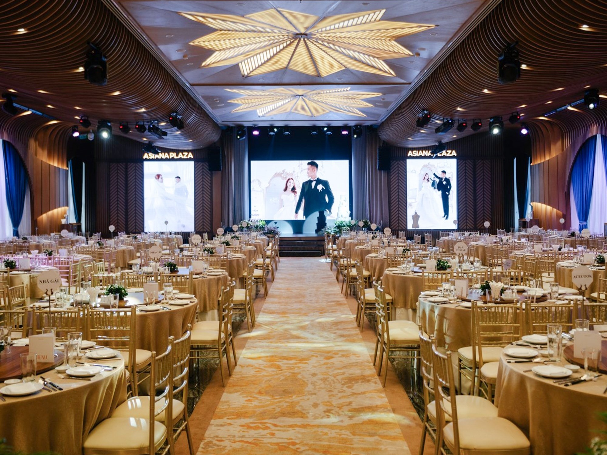 Ngan hang ban khoan no the chap bang trung tam tiec cuoi tai TP.HCM hinh anh