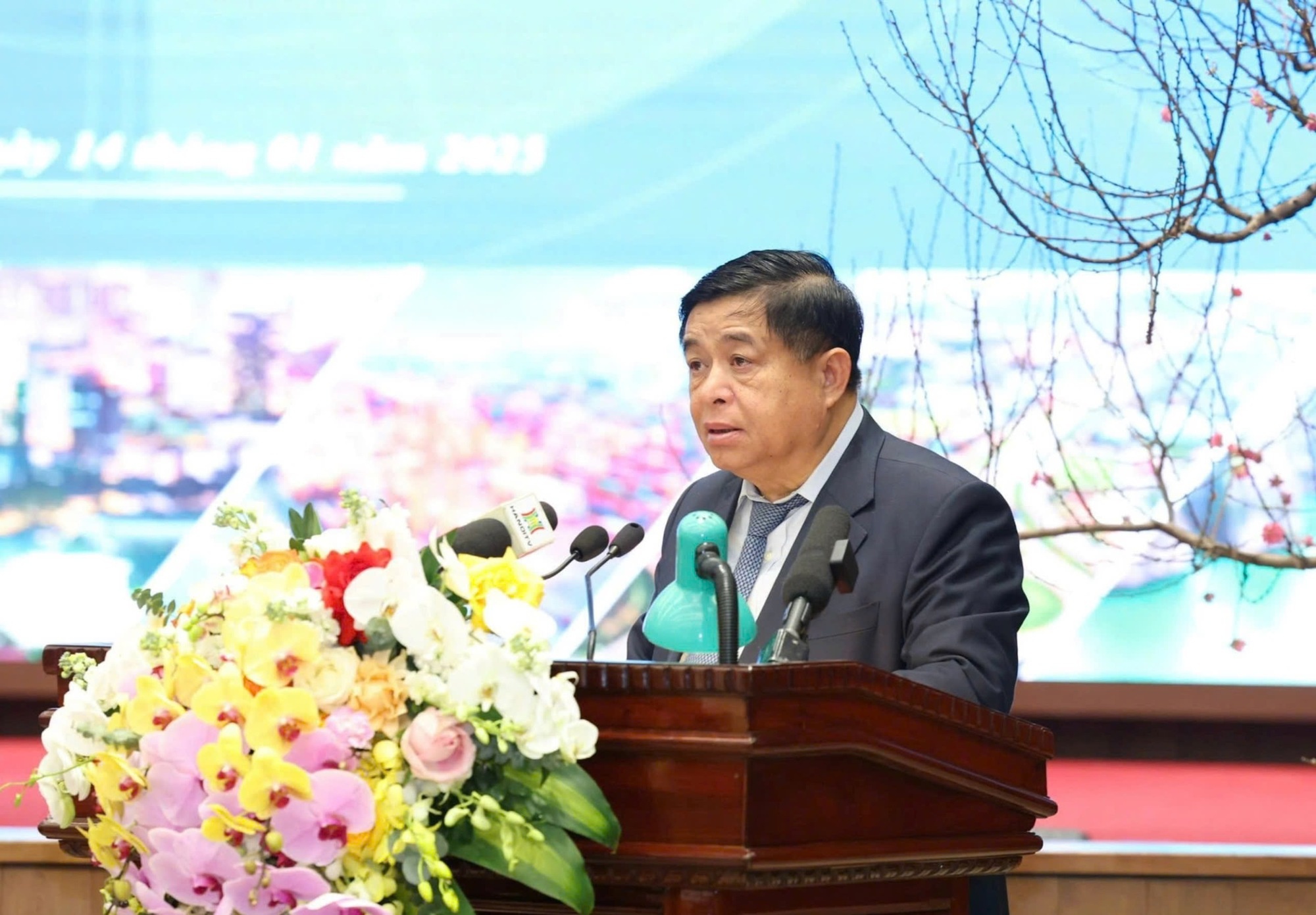 'Ha Noi, Hai Phong, Quang Ninh... phai tang truong 2 con so nam 2025' hinh anh