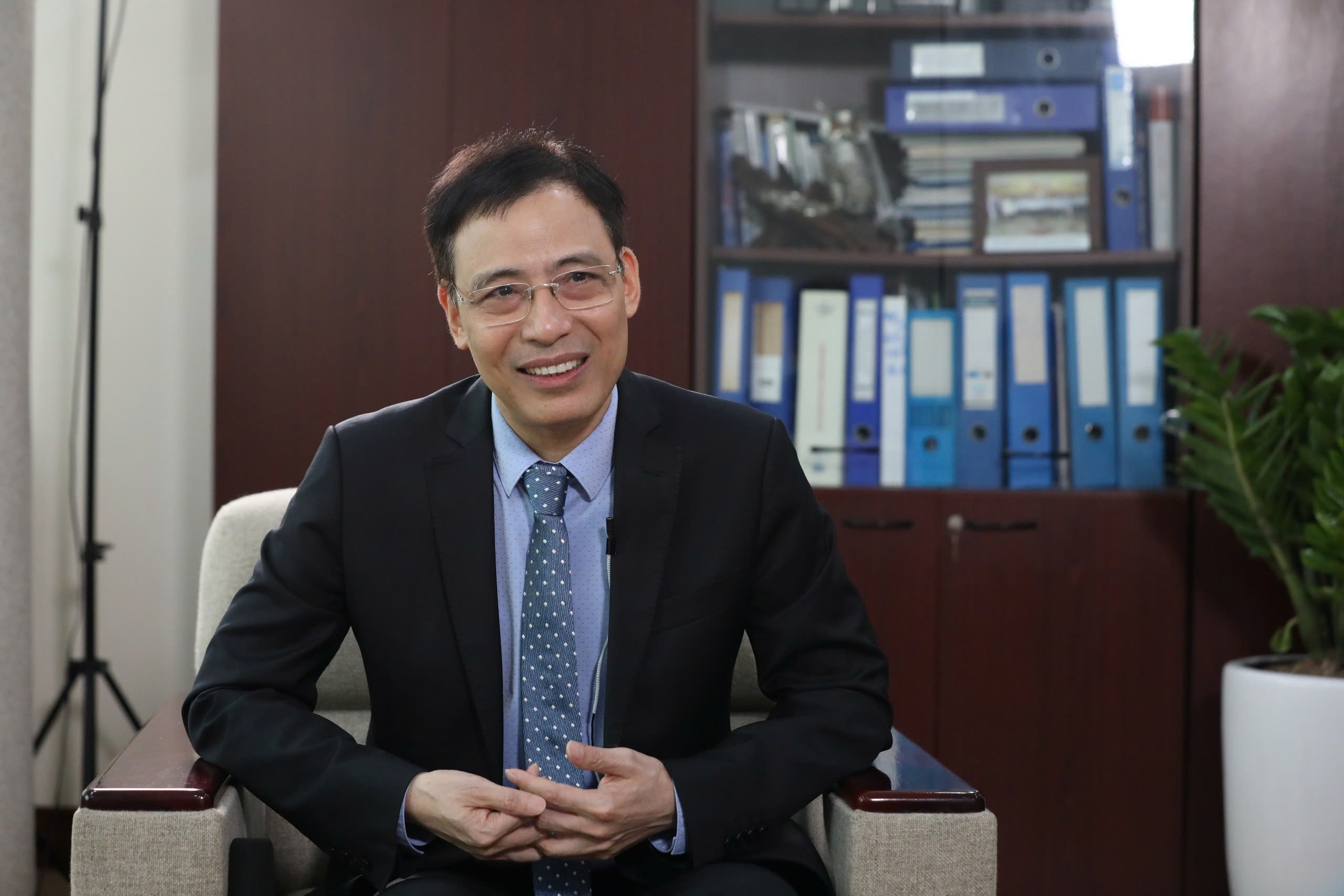 chan dung do anh tu,  do anh tu tpbank anh 1