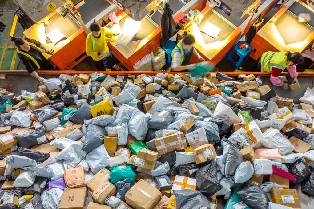 Nguoi My mat them nhieu ty USD de mua hang 'gia re' Trung Quoc hinh anh