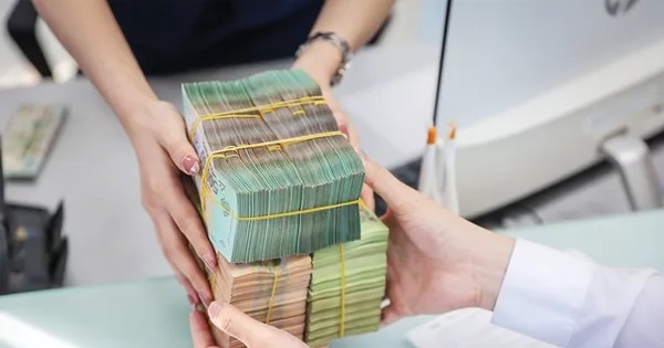 Da chi tra hon 1.150 ty dong cho nguoi nghi viec do sap xep bo may hinh anh