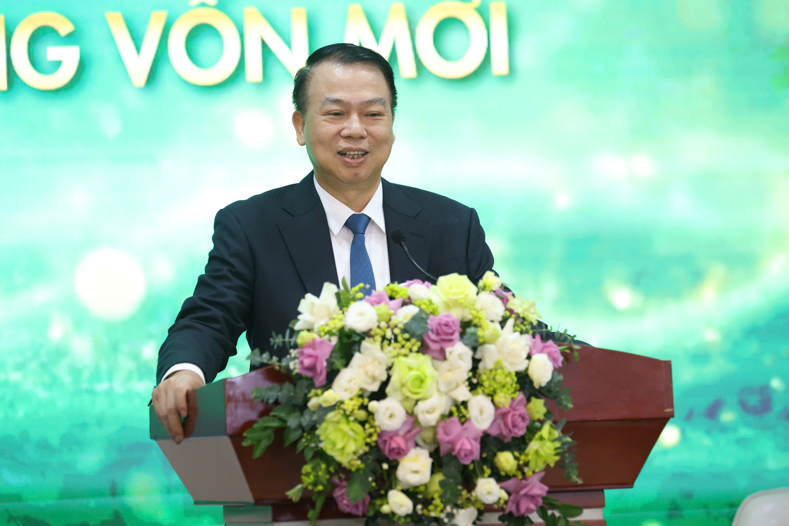 'Ai cung co quyen tu hao ve thi truong chung khoan Viet Nam' hinh anh