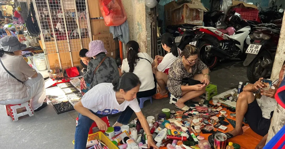 'Hang hieu' gia beo tu cho den mang hinh anh