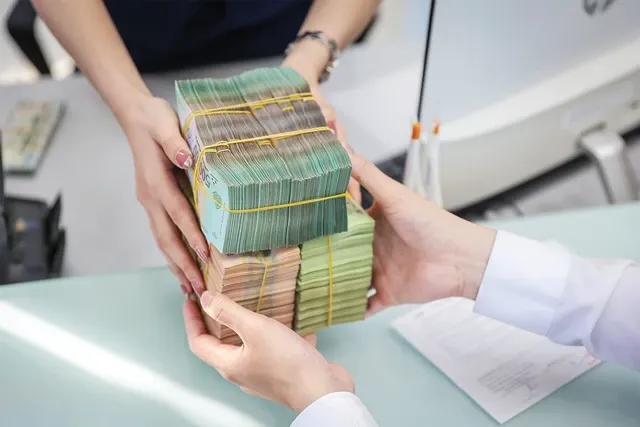 Dieu gi dang tac dong toi lai suat cho vay? hinh anh