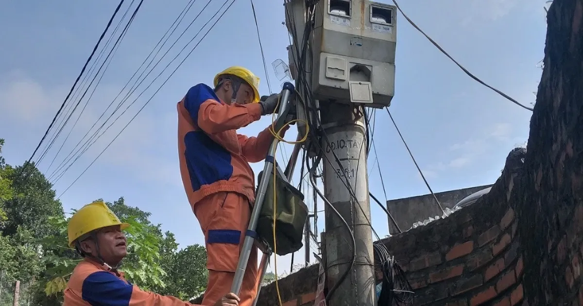 Ly do bat ngo khien hoa don tien dien 3 thang giong het nhau hinh anh