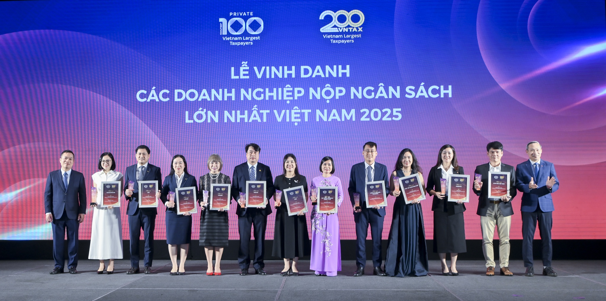 doanh nghiep nop ngan sach anh 1