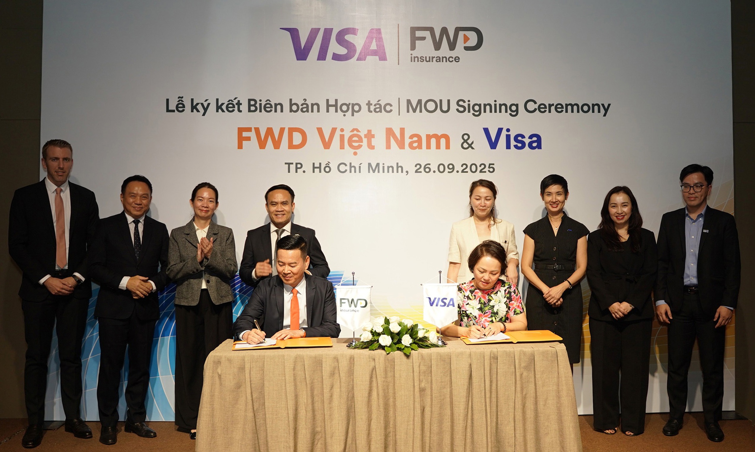FWD Viet Nam,  Visa anh 1