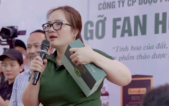 khoi to hoang huong,  hoang huong la ai anh 3