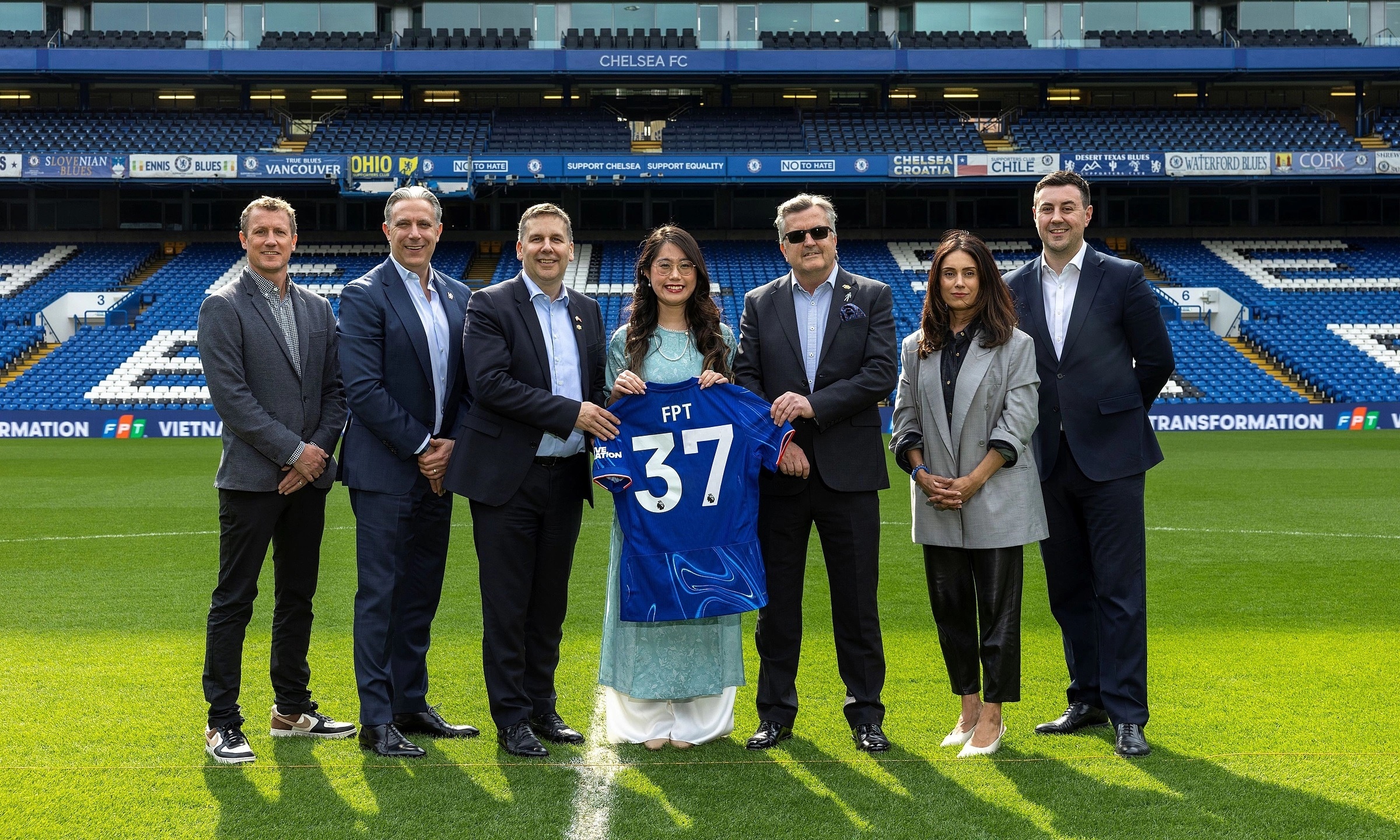 FPT bat tay quy dau tu 90 ty USD hinh anh