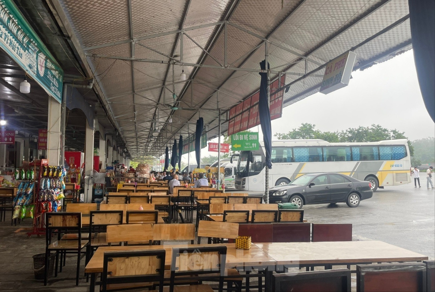 tram dung nghi cao toc,  du an cao toc anh 2