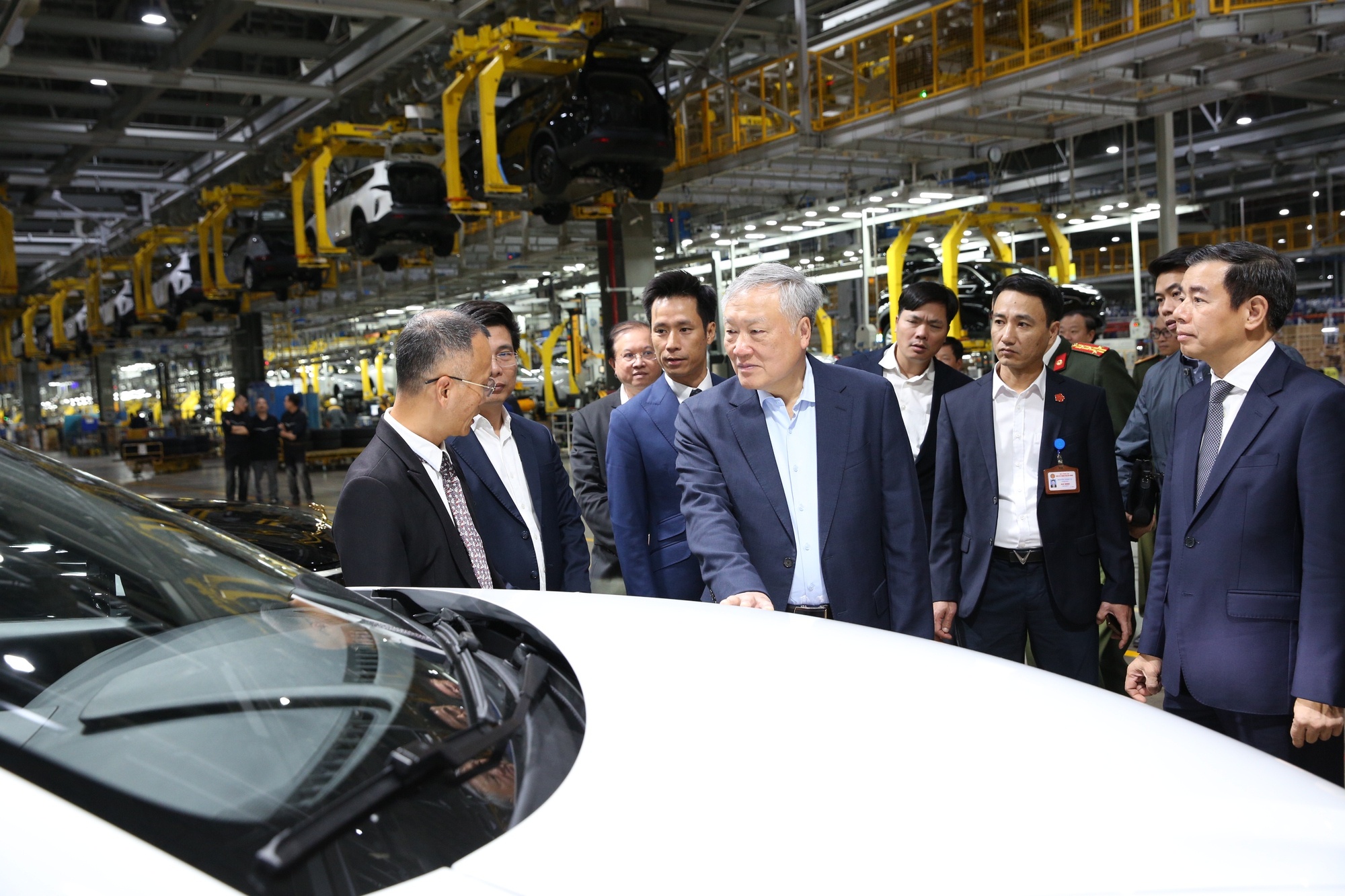 VinFast dat muc tieu nang ty le noi dia hoa len 84% nam 2026 hinh anh