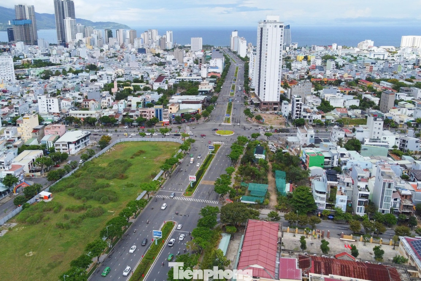 trung tam tai chinh anh 2