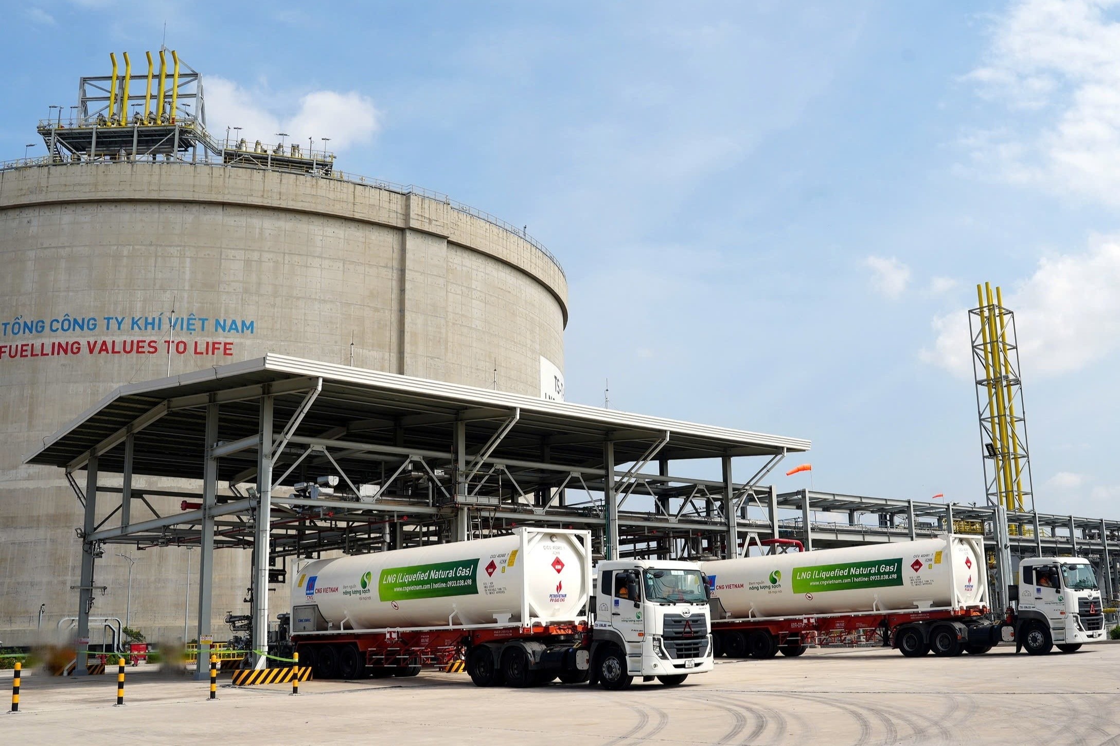 PV GAS du khi phuc vu san xuat dien den het thang 4 hinh anh