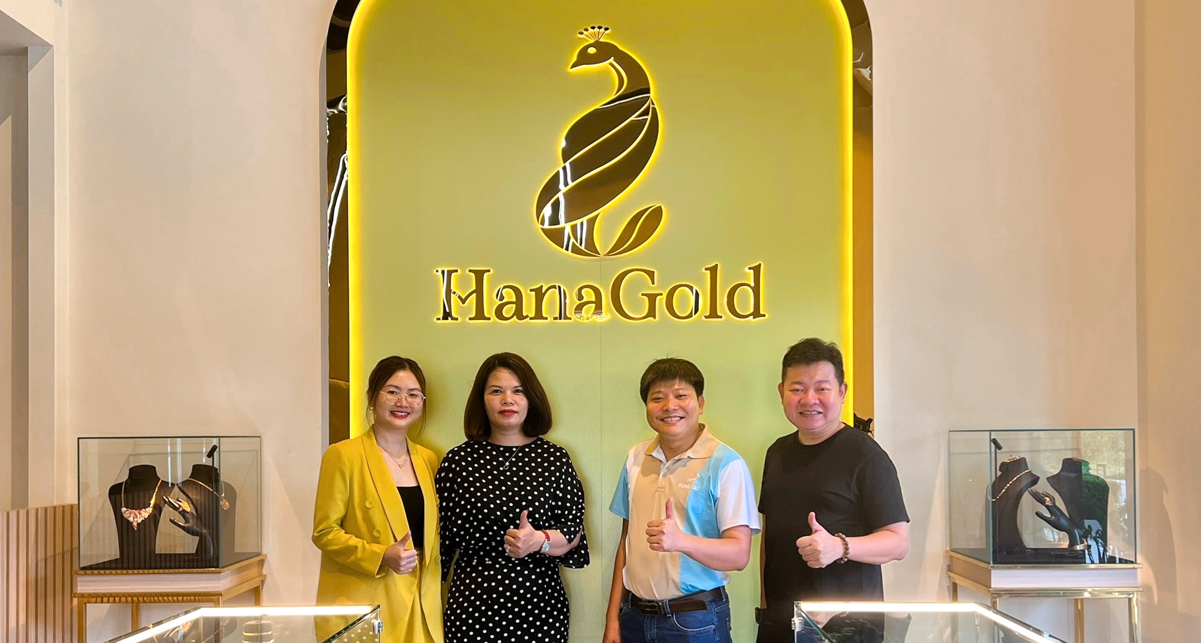 Ai dung sau app mua ban vang so HanaGold? hinh anh