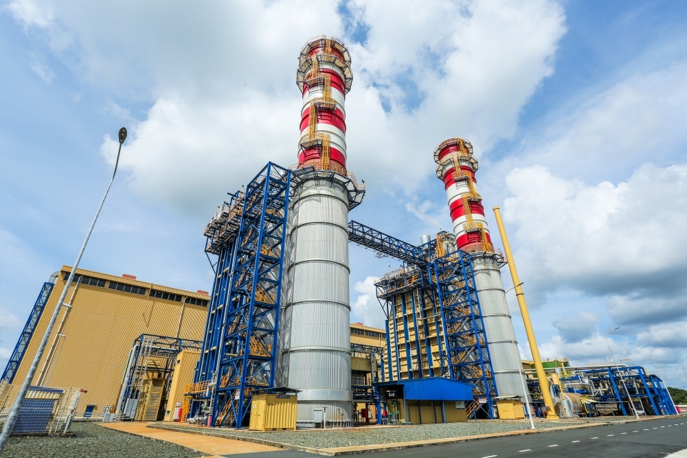 Nha dau tu dien LNG muon duoc bao tieu 95%, Bo Cong Thuong noi khong hinh anh