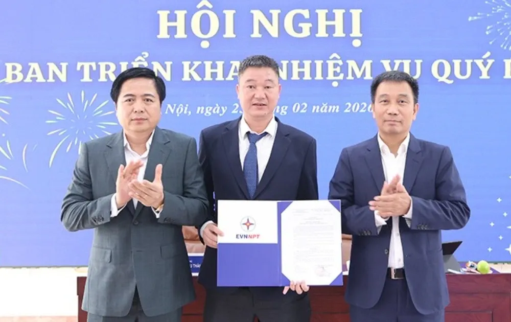 Bien dong nhan su tai Tong cong ty Truyen tai dien quoc gia hinh anh