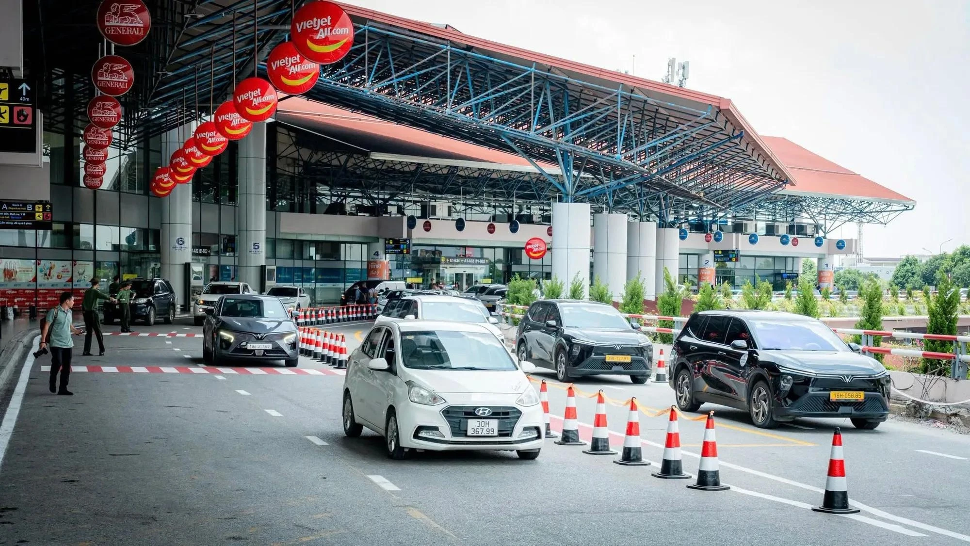 nội b&agrave;i ảnh 3
