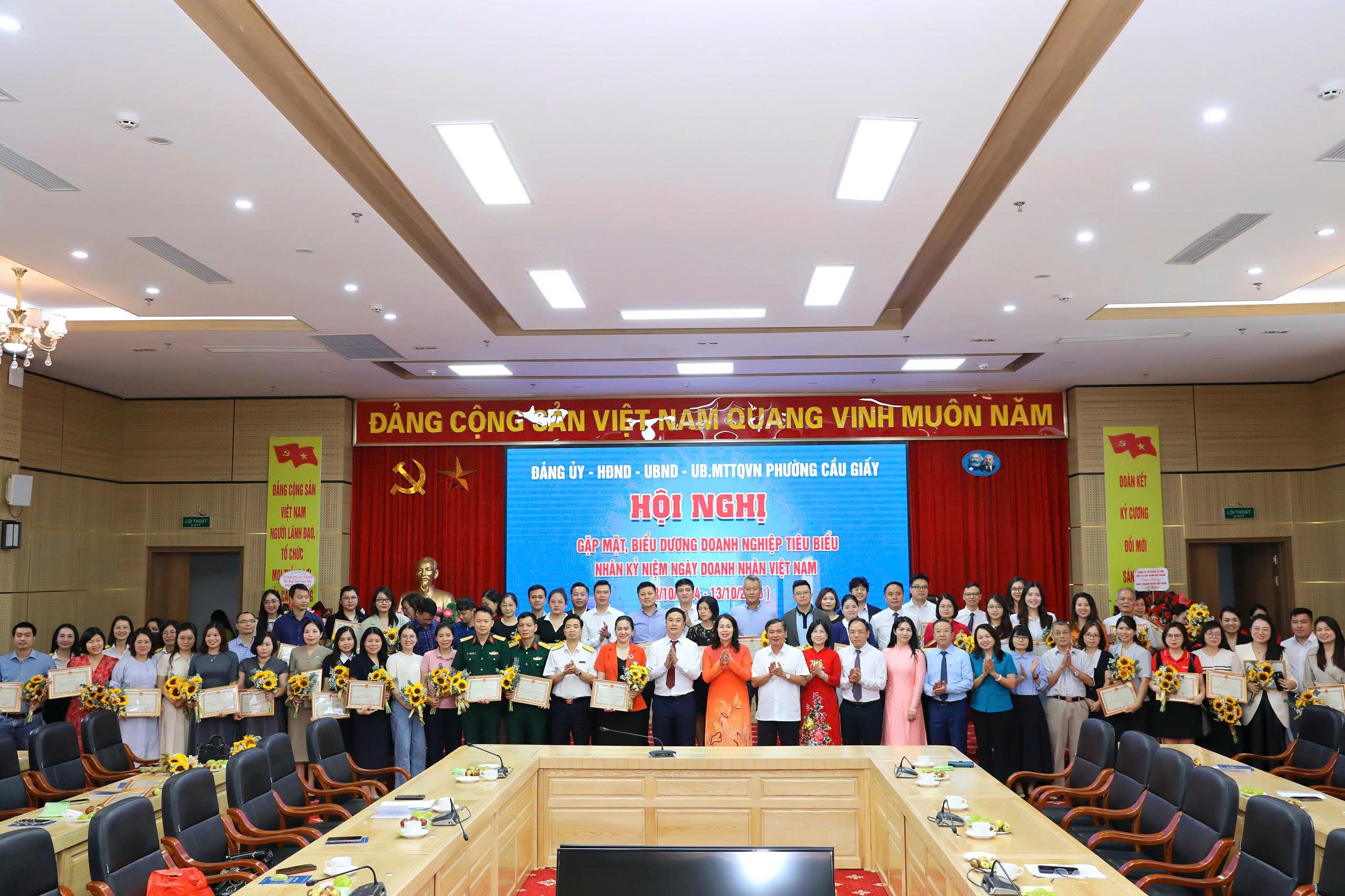 phường Cầu Giấy ảnh 2
