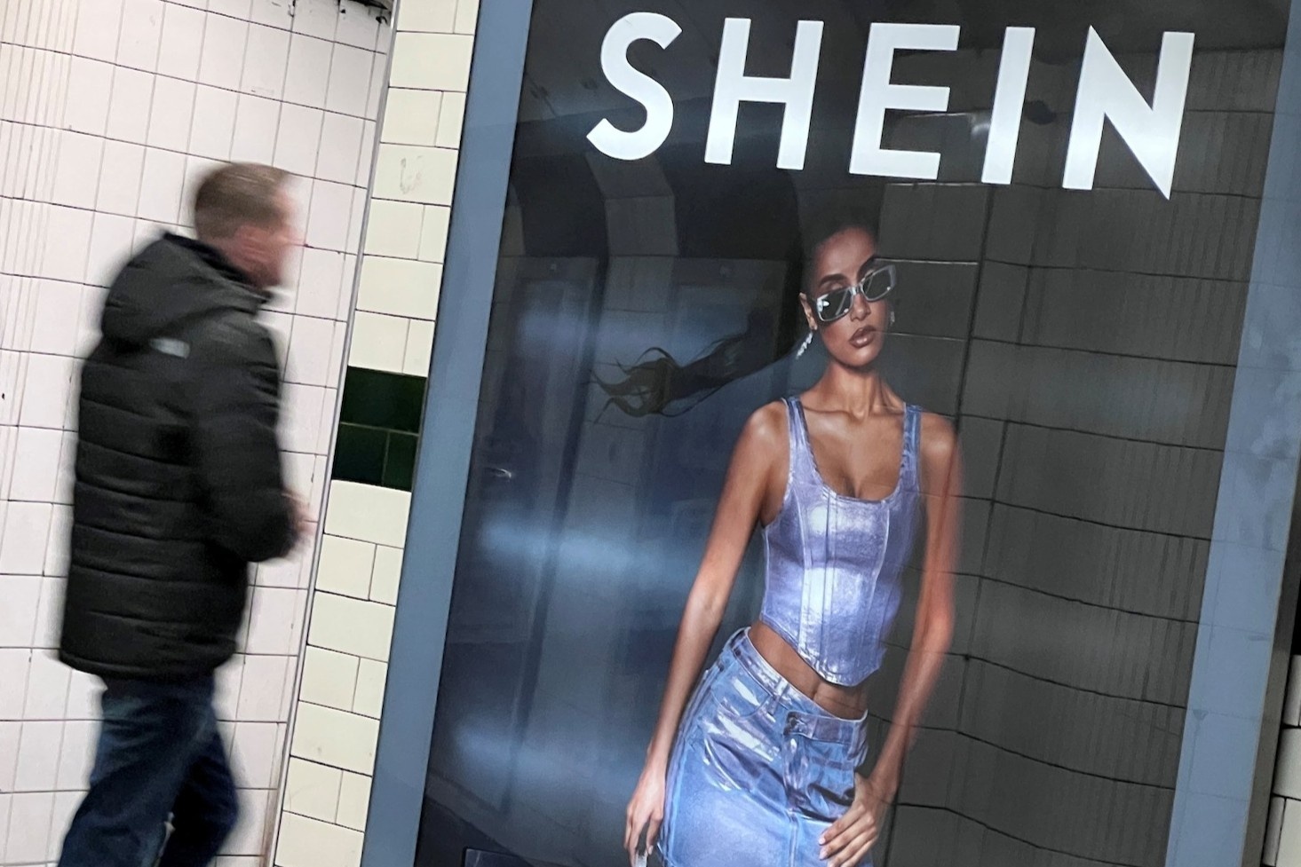 Cong thuc gia re cua Shein lung lay truoc thue quan My hinh anh