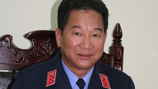 'Nhan dan bat binh khi quan chuc lo khoi tai san lon' hinh anh