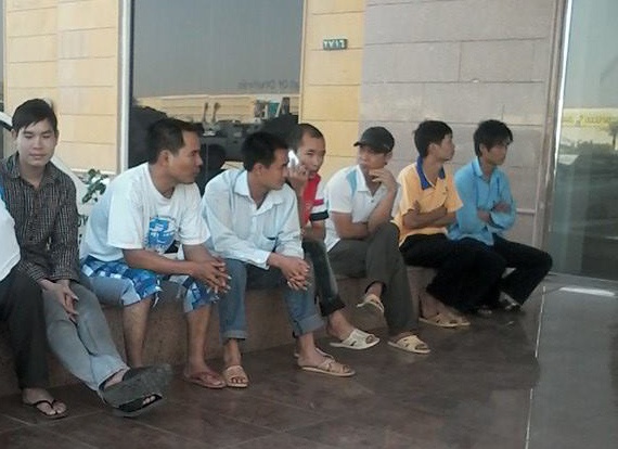 Loi keu cuu tu nguoi lao dong Viet Nam tai Arap Xeut hinh anh