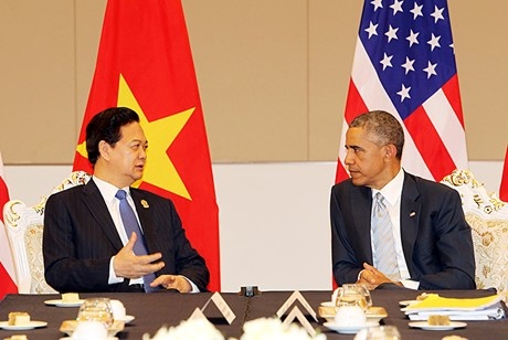 Thủ tướng Nguyễn Tấn Dũng và Tổng thống Obama vui mừng trước những tiến triển đạt được trong quan hệ hai nước. Ảnh VGP
