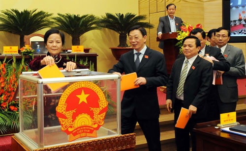 Giam doc So Ke hoach Ha Noi doi so tin nhiem thap hinh anh