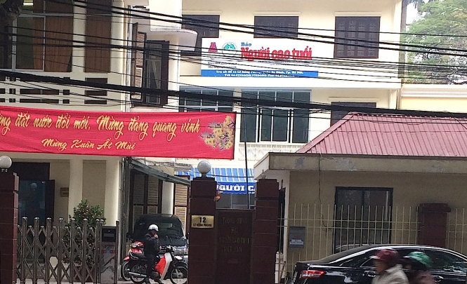 Bao Nguoi cao tuoi bi phat 699,7 trieu dong hinh anh