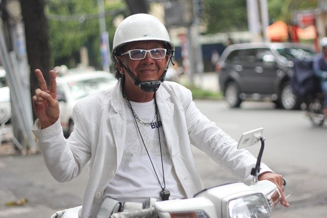 Với phong cách độc đáo, ông Hiền được nhiều người biết đến và phong cho danh hiệu 