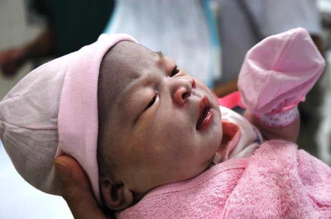 Nhung cong dan At Mui 2015 dau tien hinh anh