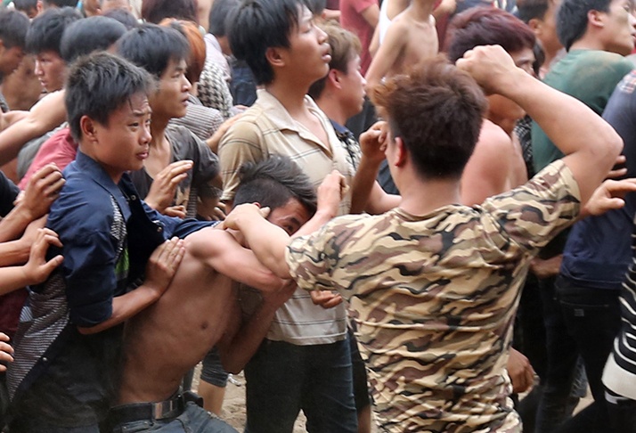 Dieu gi dang xay ra voi cac le hoi Viet Nam? hinh anh