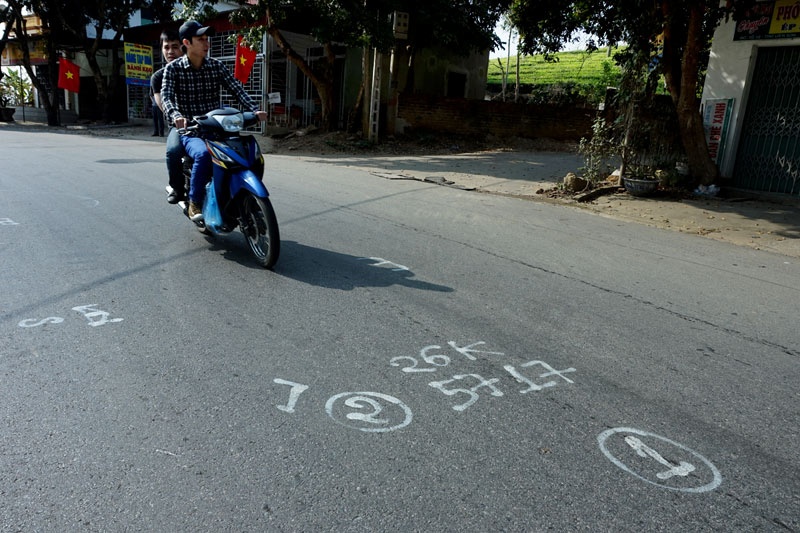 Cứ vào mỗi dịp nghỉ Tết, những hình vẽ này lại tăng đáng kể trên nhiều con đường.