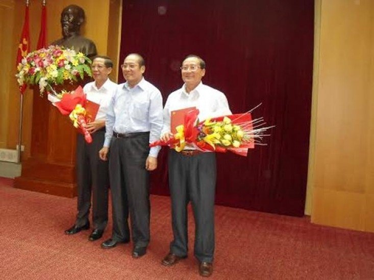 Bi thu Kien Giang ra trung uong nhan nhiem vu moi hinh anh